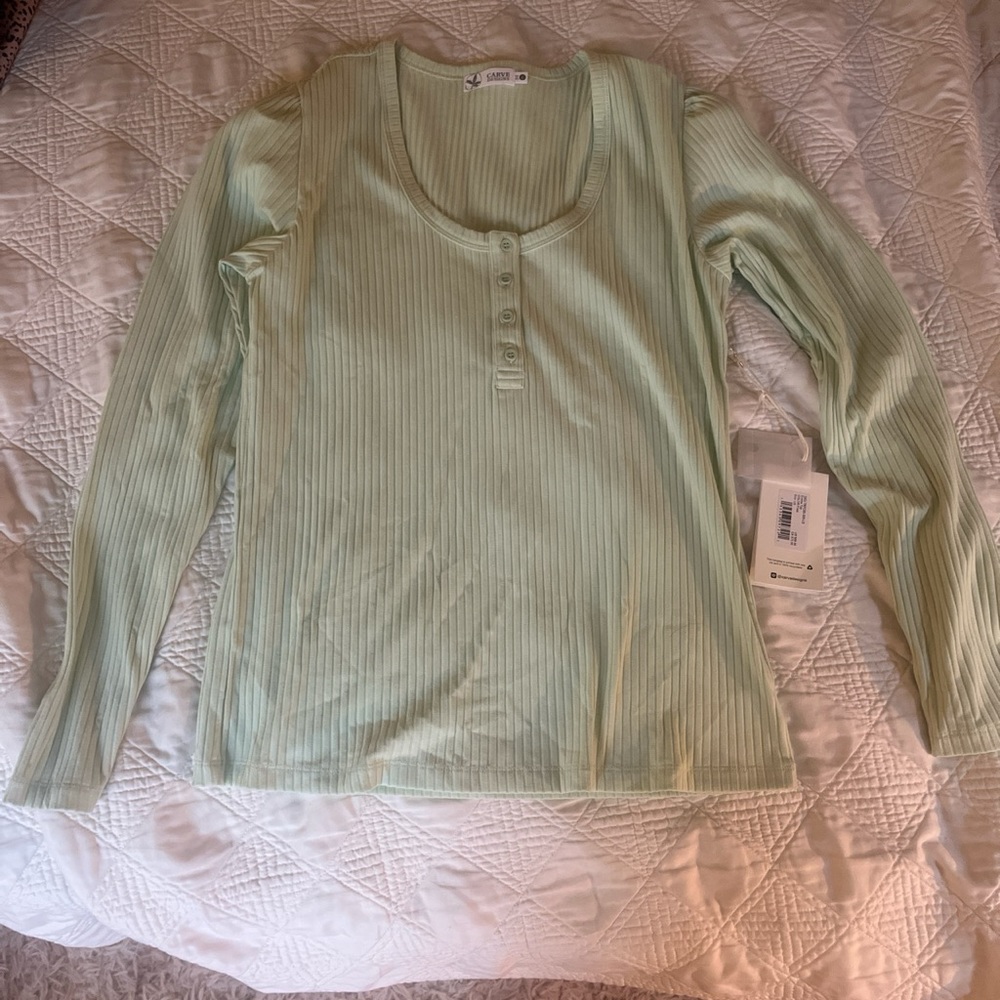 Carve designs long sleeve mint green large shirt
